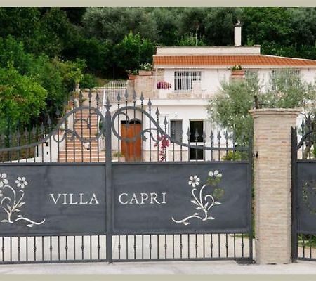 فوندي Villa Capri المظهر الخارجي الصورة