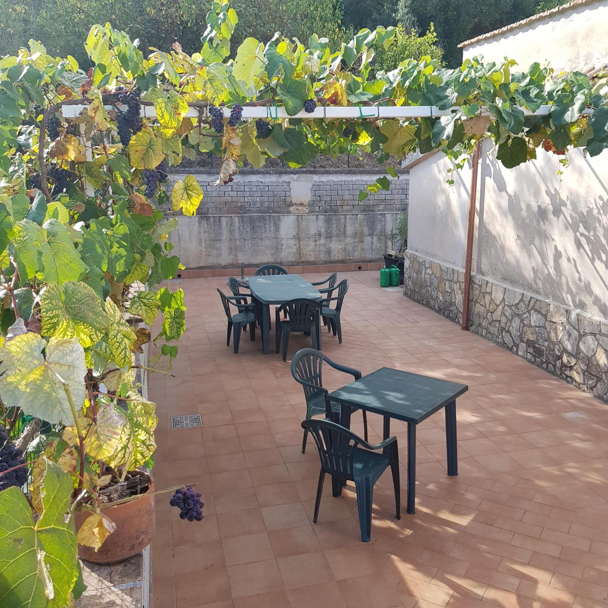 فوندي Villa Capri المظهر الخارجي الصورة